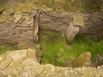 midhowe cairn - inside